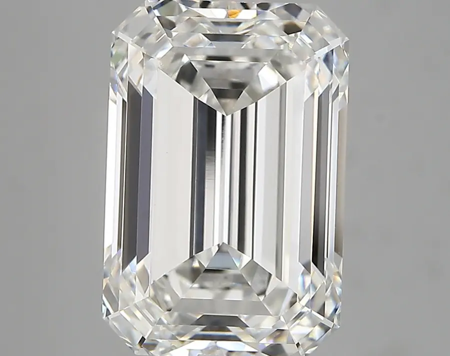 6.14ct F VVS2 Emerald (IGI)