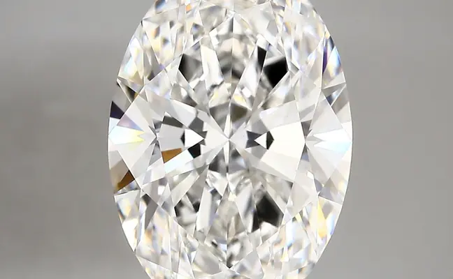 6.14ct E VVS2 Oval (IGI)