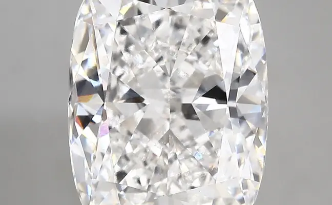 6.13ct F VVS2 Cushion (IGI)