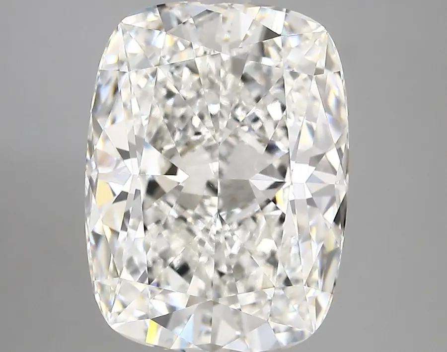 6.12ct F VVS2 Cushion (IGI)
