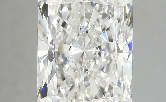 6.10ct F VVS2 Radiant (IGI)