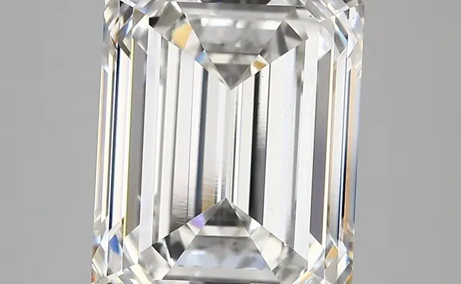 6.10ct F VS1 Emerald (IGI)