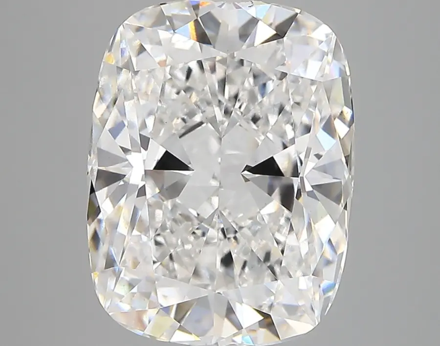 6.10ct E VVS2 Cushion (IGI)
