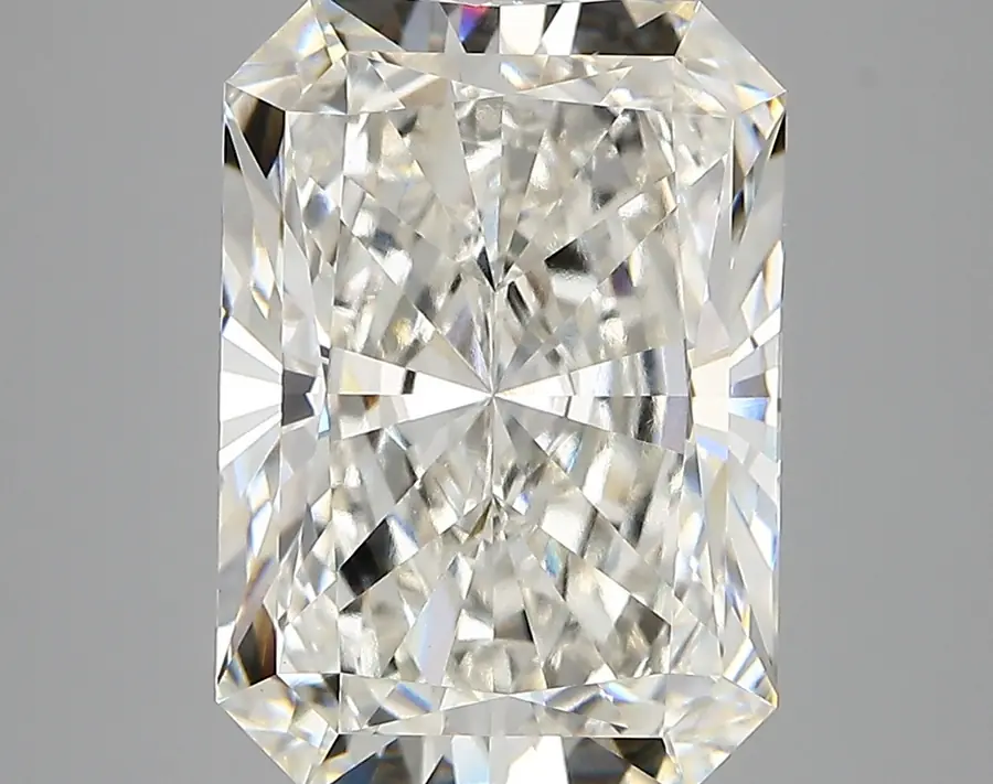 6.06ct G VVS2 Radiant (IGI)