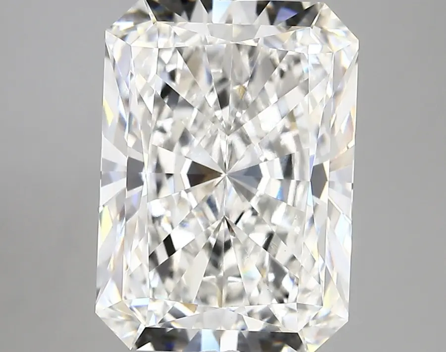 6.05ct E VVS2 Radiant (IGI)