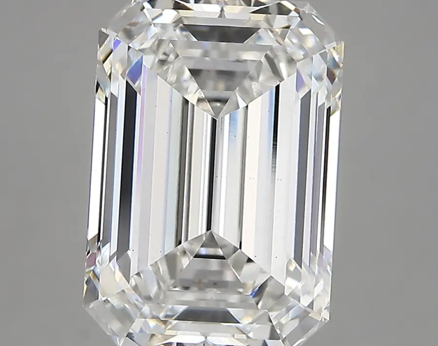 6.04ct E VS1 Emerald (IGI)