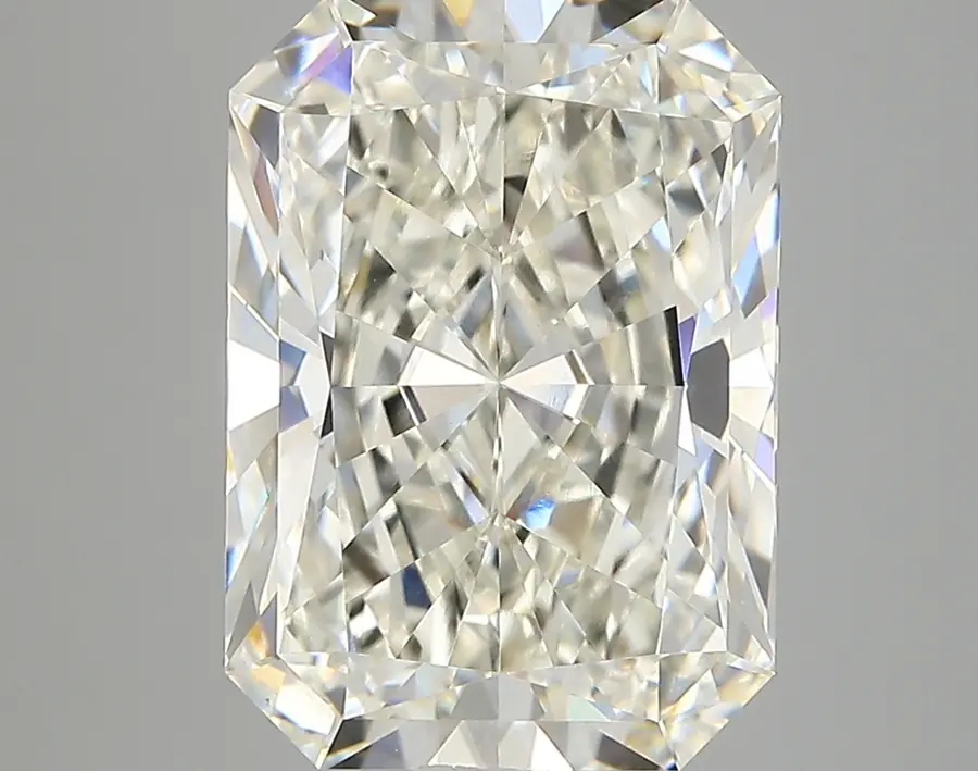 6.04ct G VVS2 Radiant (IGI)