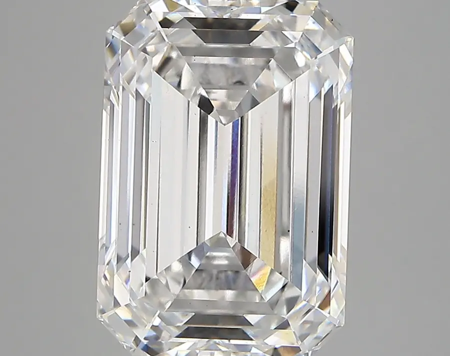 6.04ct E VS1 Emerald (IGI)