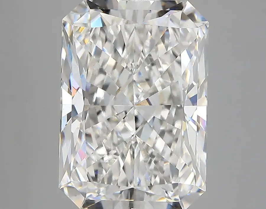 6.01ct F VVS2 Radiant (IGI)