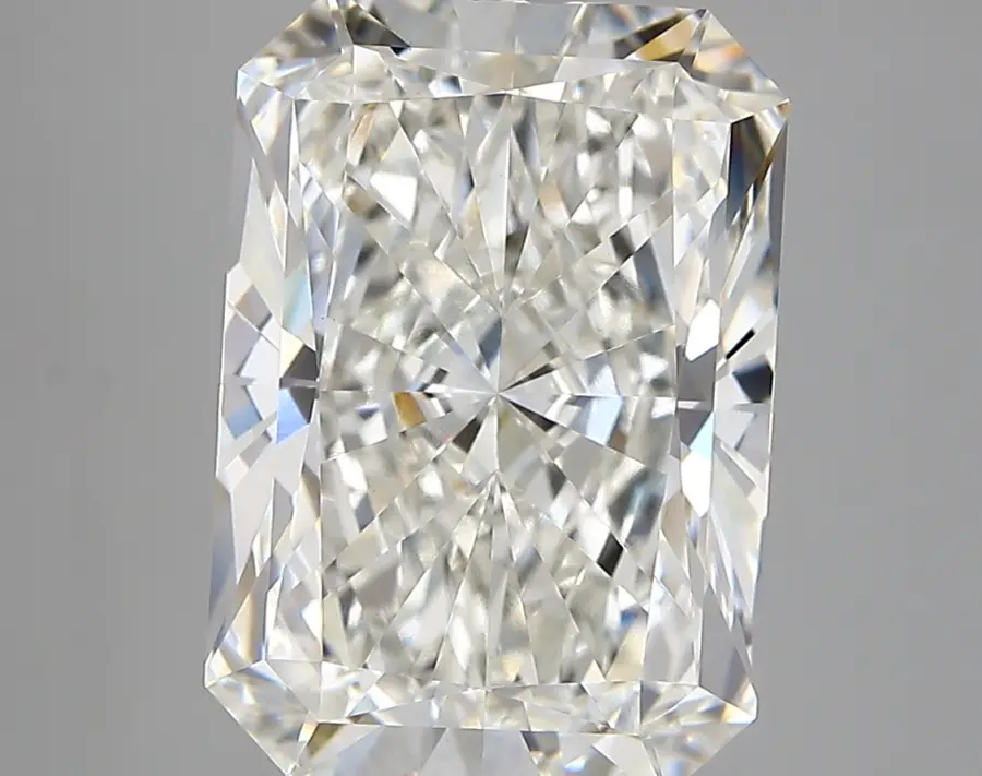 6.01ct G VVS2 Radiant (IGI)