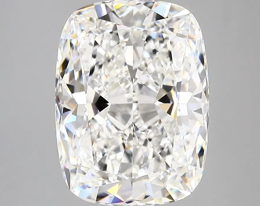 5.89ct E VVS2 Cushion (IGI)