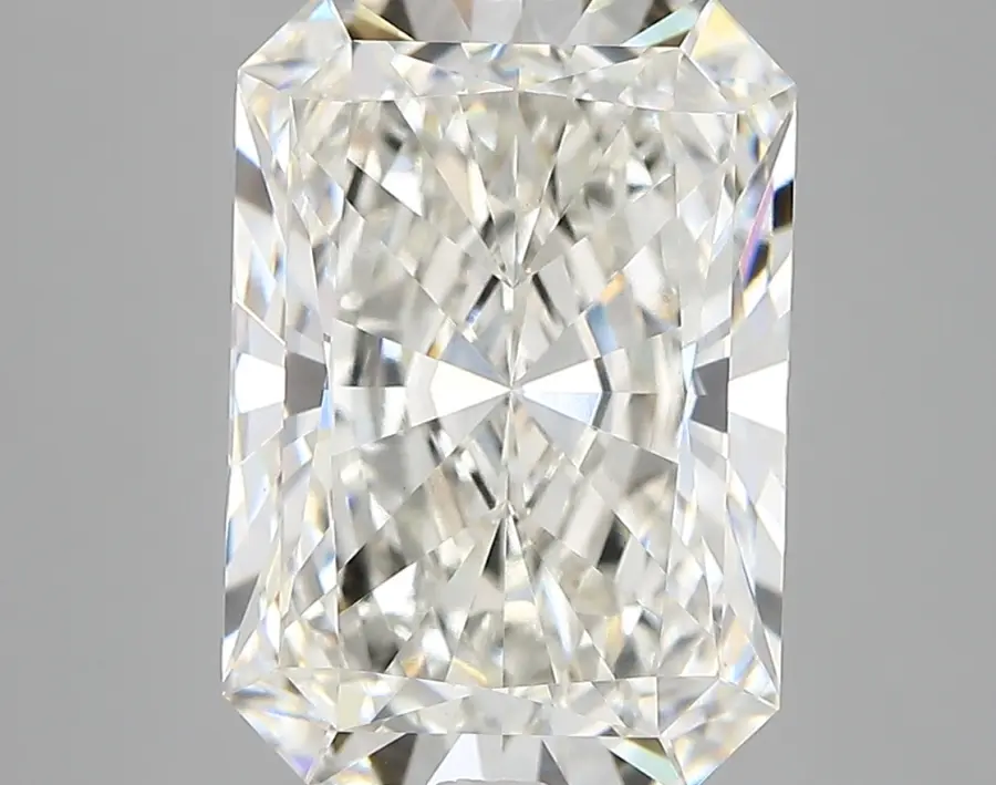 5.71ct G VVS2 Radiant (IGI)