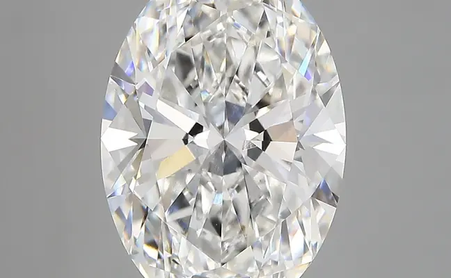 5.71ct E VVS2 Oval (IGI)