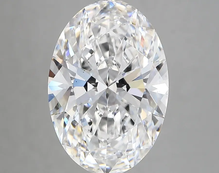 5.69ct D VS2 Oval (IGI)