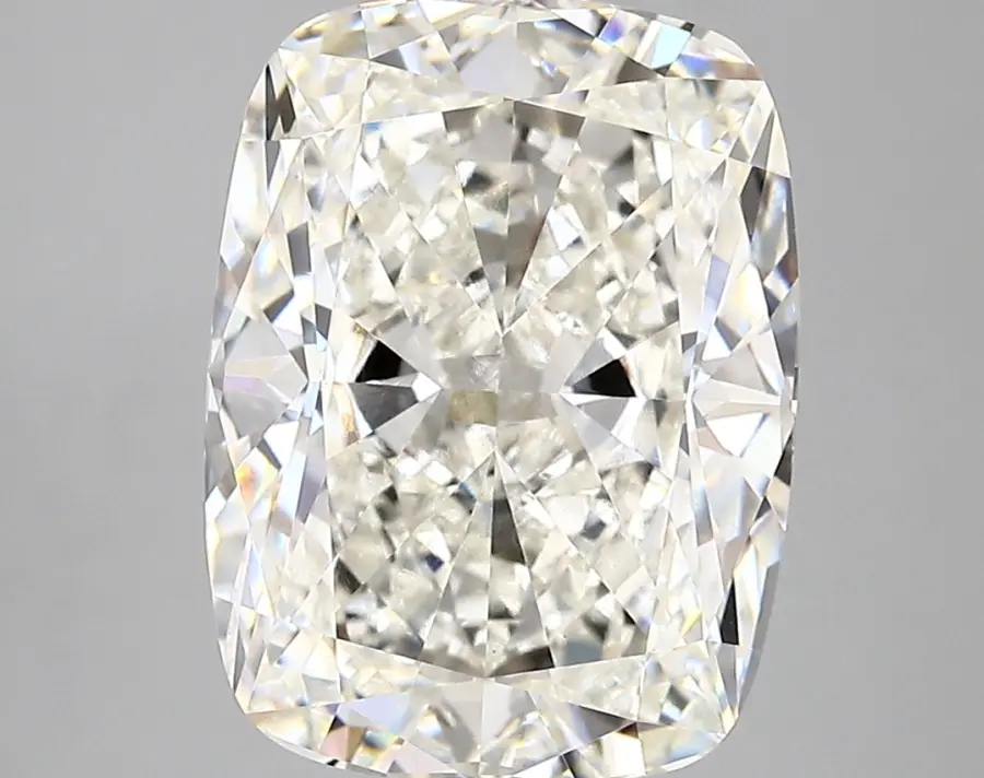 5.66ct G VVS2 Cushion (IGI)