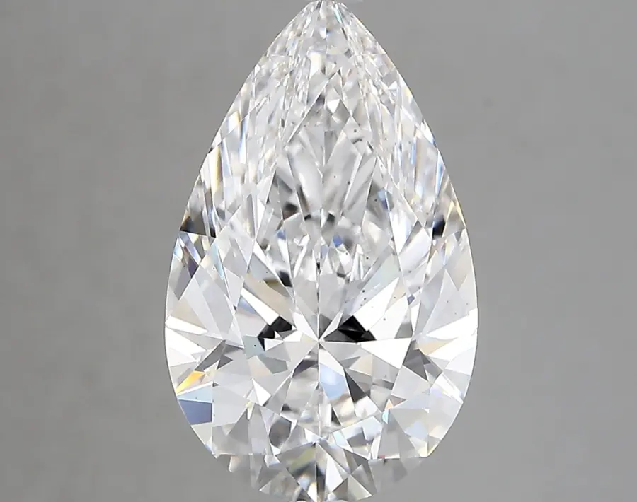 5.63ct E VVS2 Long Hexagon (IGI)