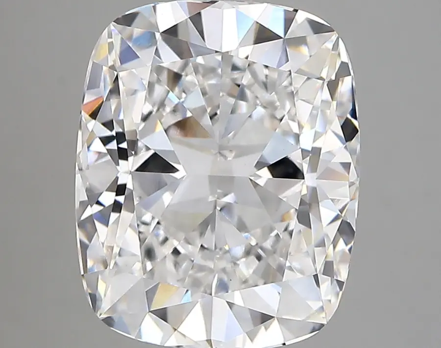 5.63ct E VS1 Cushion (IGI)