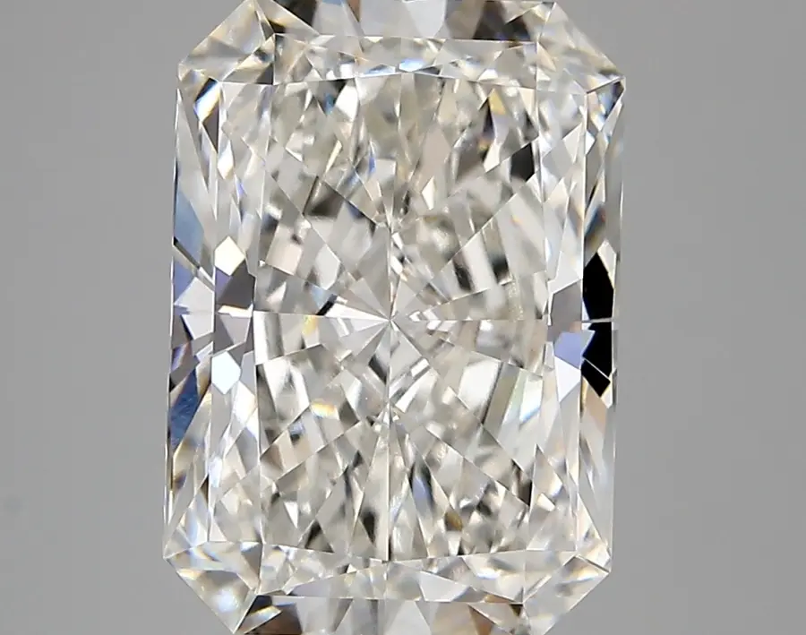 5.57ct G VVS2 Radiant (IGI)