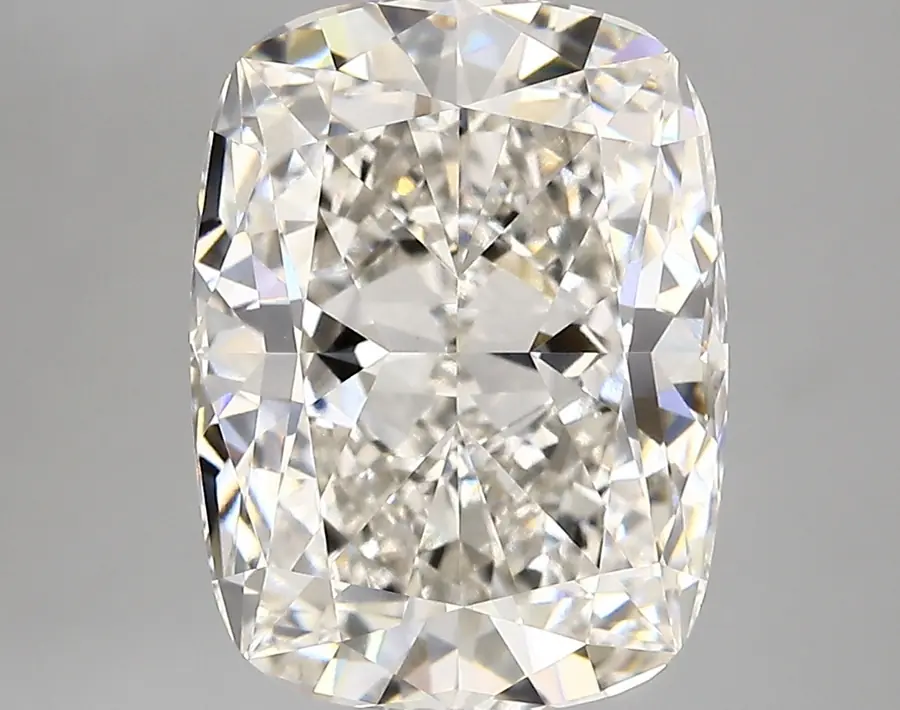 5.50ct G VVS2 Cushion (IGI)