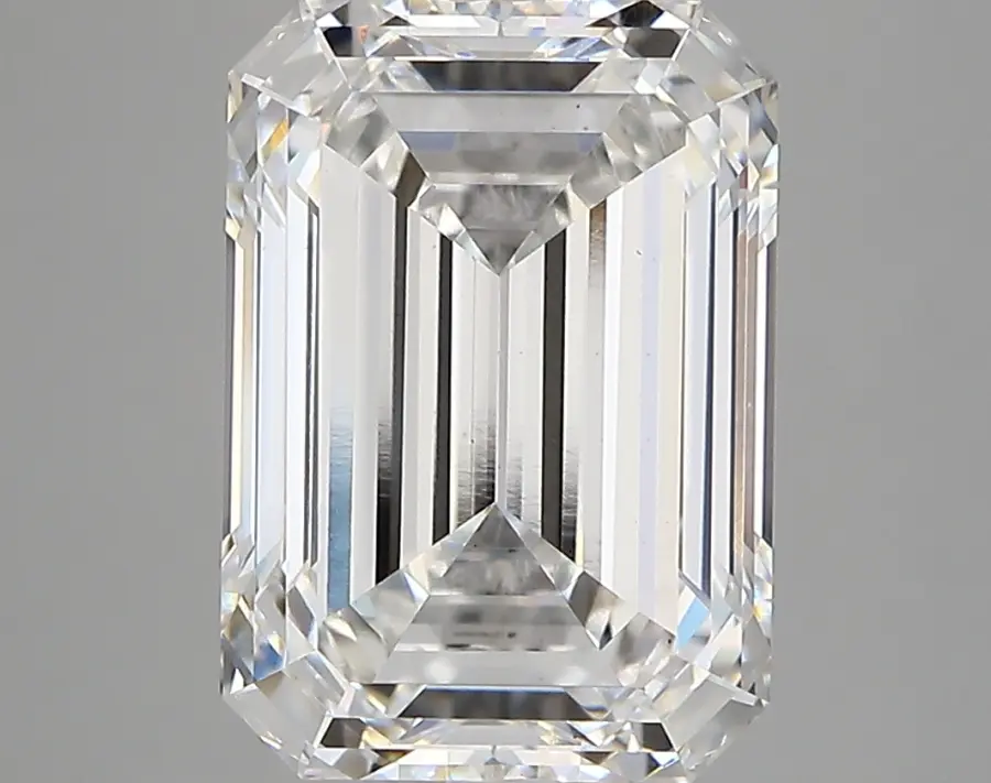 5.49ct E VS1 Emerald (IGI)