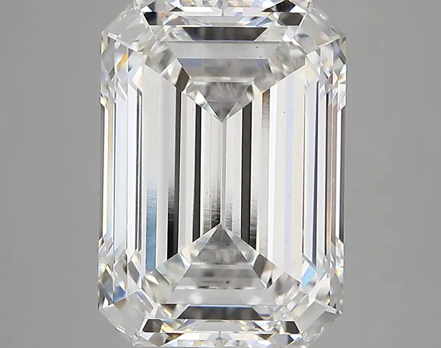 5.49ct E VS1 Emerald (IGI)