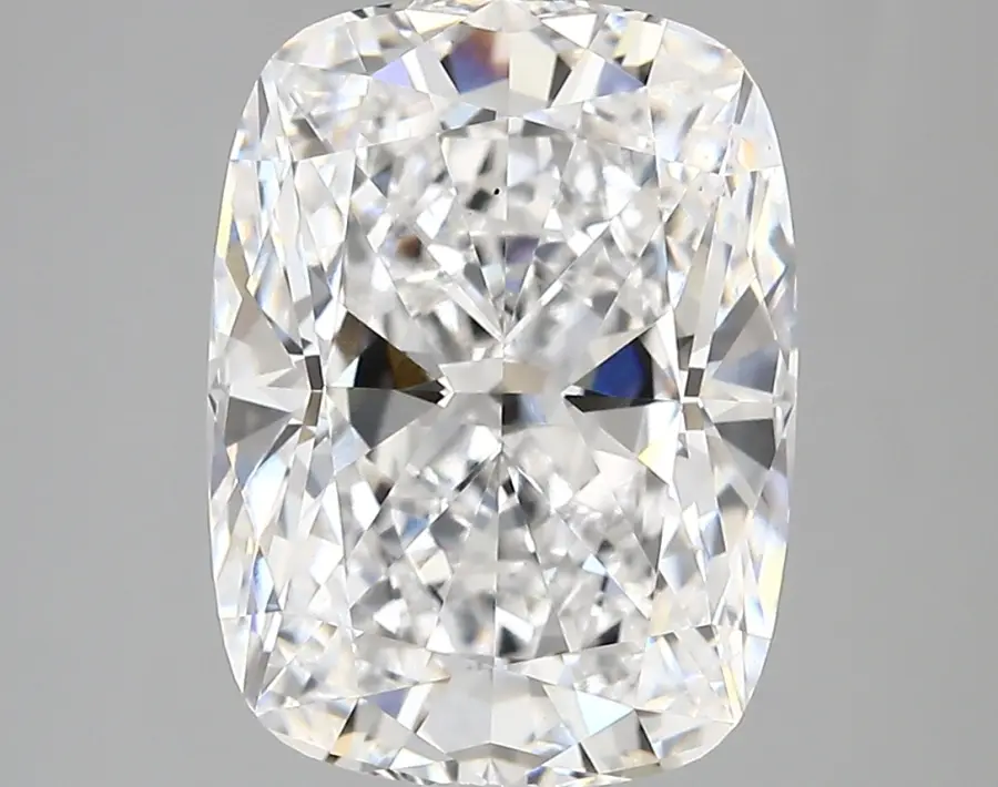 5.48ct D VS1 Cushion (IGI)