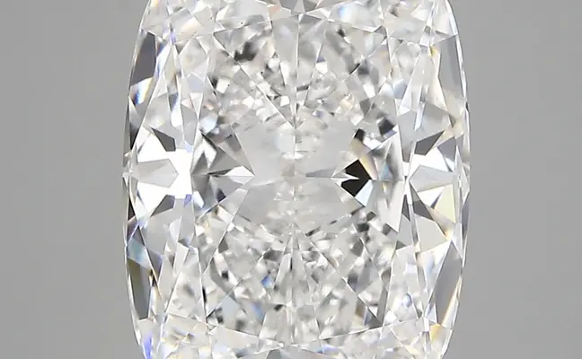 5.45ct E VS1 Cushion (IGI)