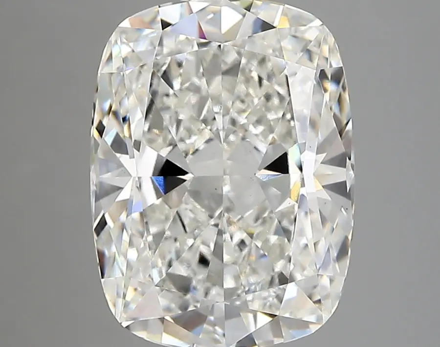 5.39ct F VS2 Cushion (IGI)