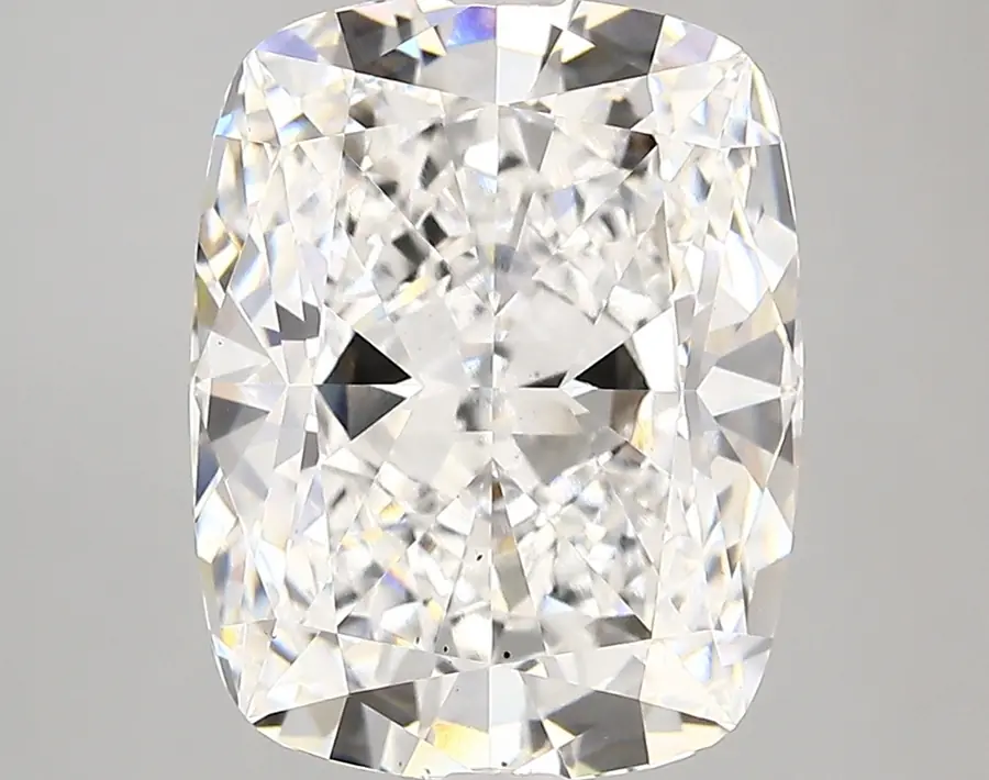 5.32ct E VS2 Cushion (IGI)