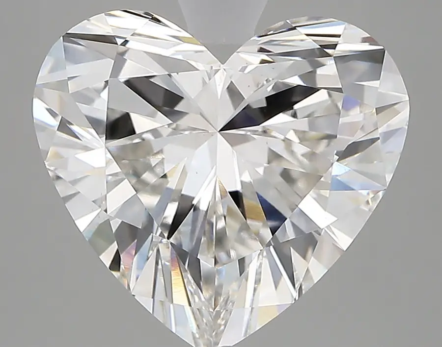 5.30ct F VVS2 Heart (IGI)