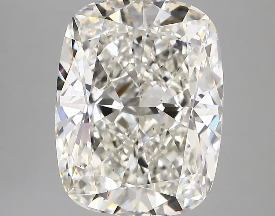 5.29ct G VS2 Cushion (IGI)