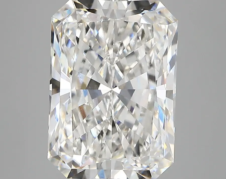 5.28ct E VVS2 Radiant (IGI)