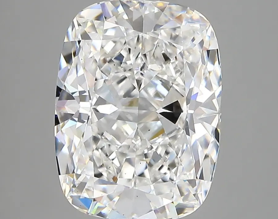5.26ct E VS2 Cushion (IGI)