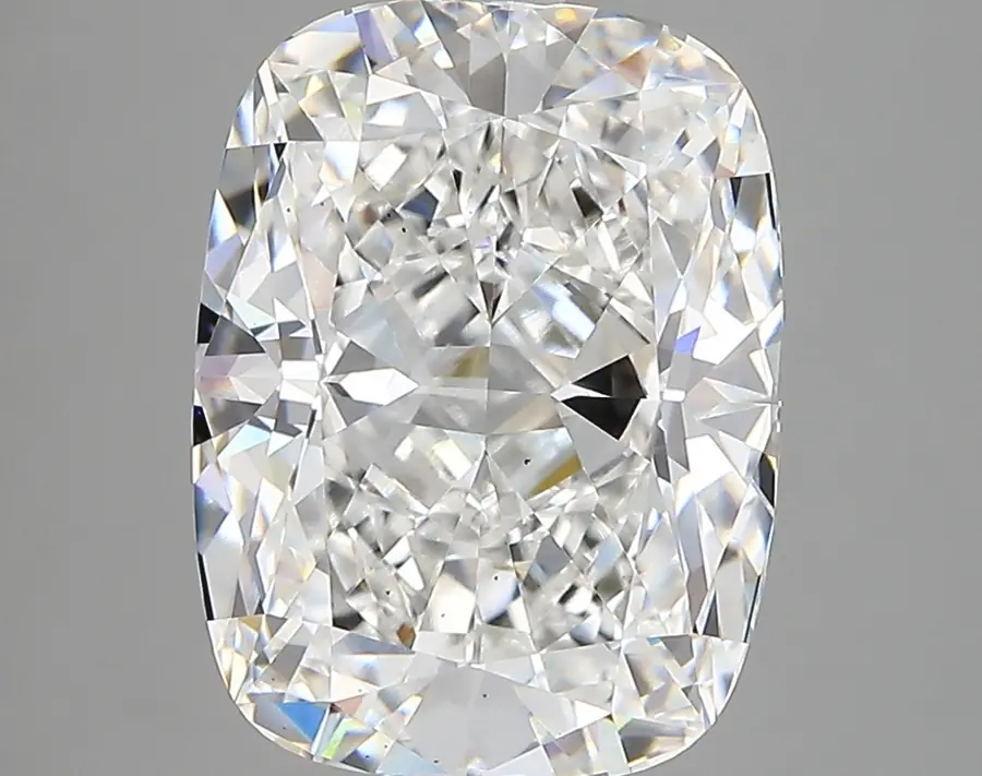 5.26ct E VS2 Cushion (IGI)