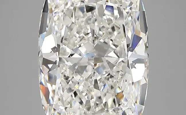 5.26ct E VS1 Cushion (IGI)