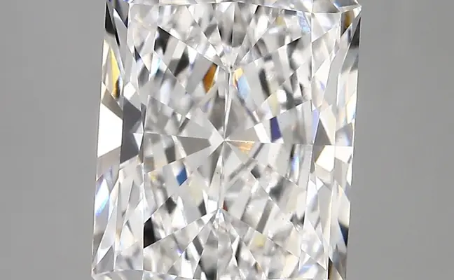 5.24ct E VS1 Radiant (IGI)