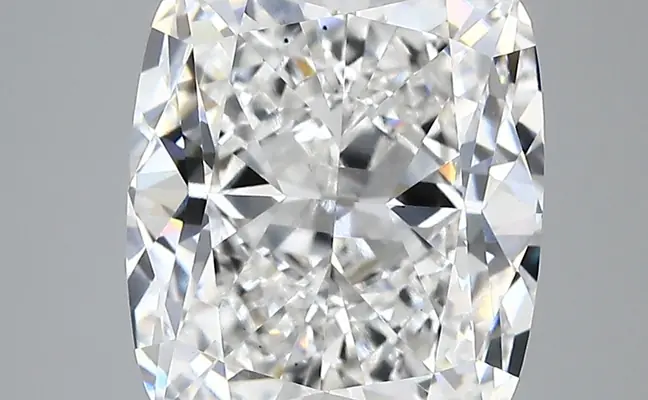 5.24ct E VS1 Cushion (IGI)
