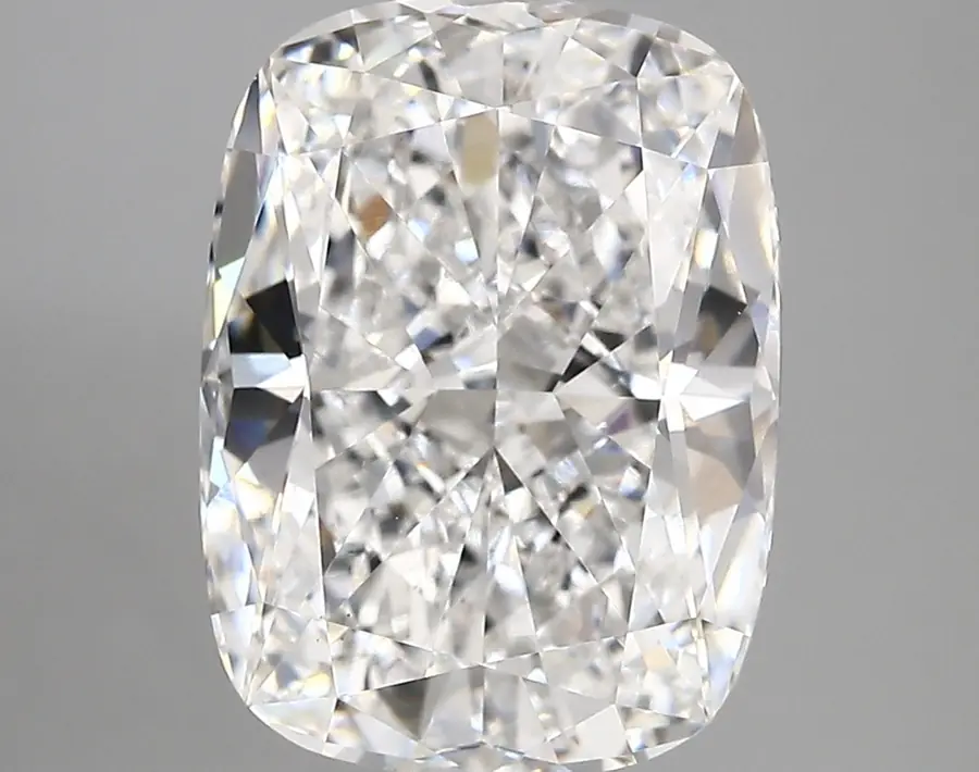 5.21ct E VS1 Cushion (IGI)