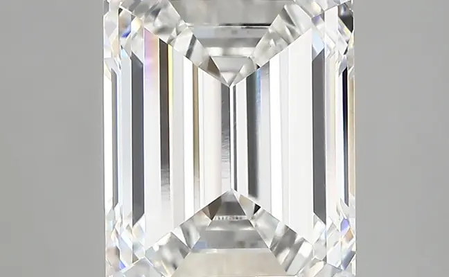 5.19ct G VVS2 Emerald (IGI)