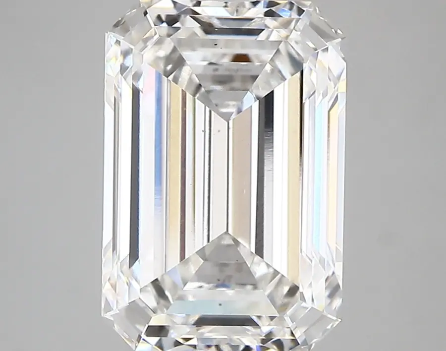 5.19ct G VS1 Emerald (IGI)
