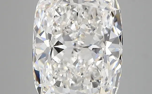 5.19ct E VVS2 Cushion (IGI)