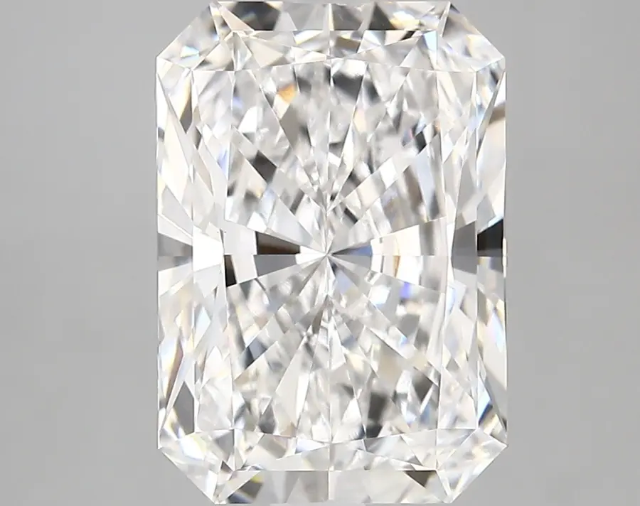 5.16ct E VVS2 Radiant (IGI)