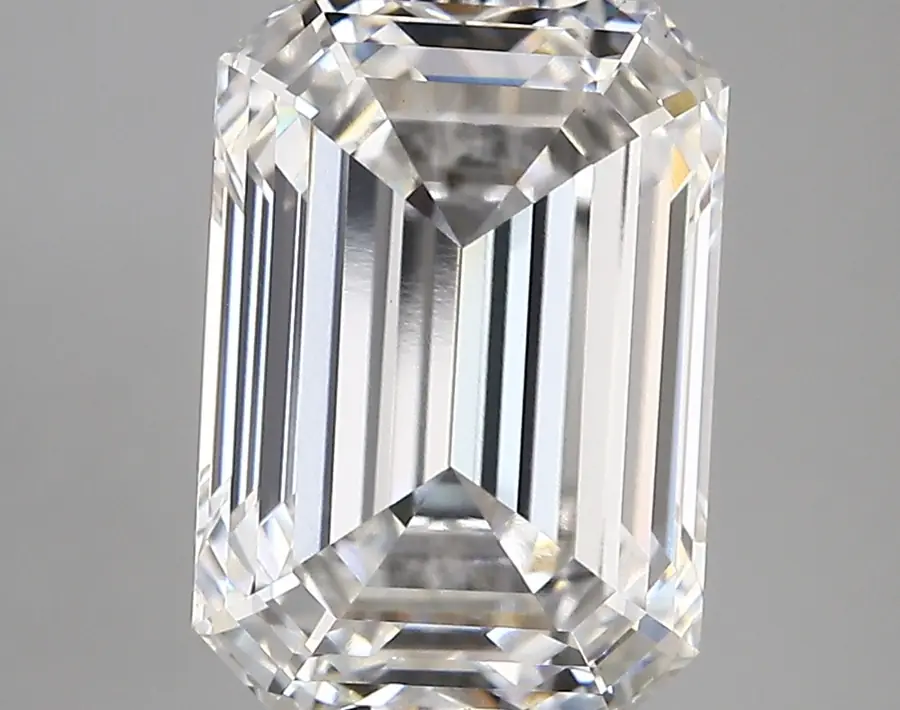 5.14ct E VS1 Emerald (IGI)