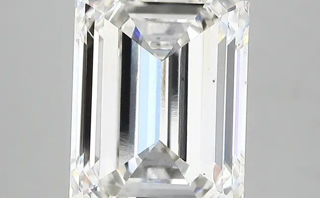 5.12ct G VS1 Emerald (IGI)