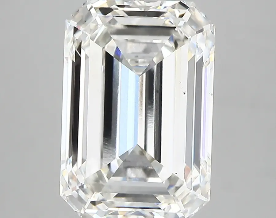 5.12ct G VS1 Emerald (IGI)