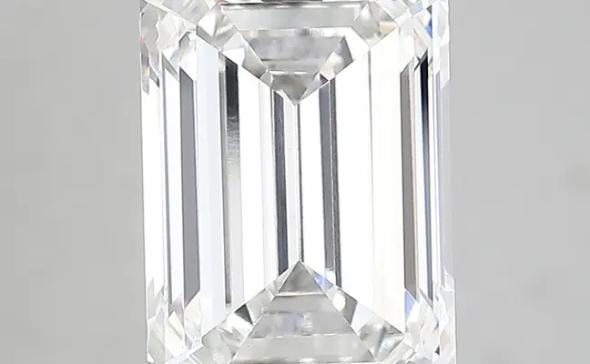 5.12ct G VS1 Emerald (IGI)