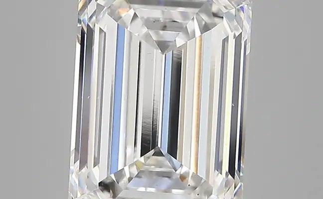5.12ct E VS1 Emerald (IGI)