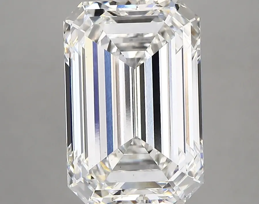 5.10ct G VS1 Emerald (IGI)