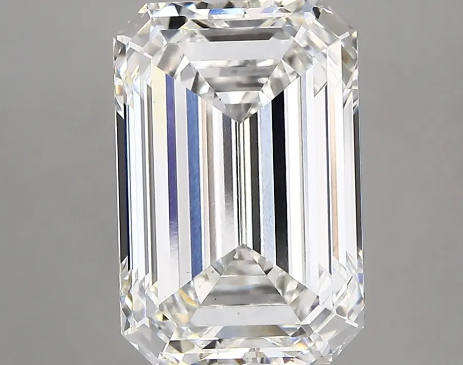 5.10ct G VS1 Emerald (IGI)