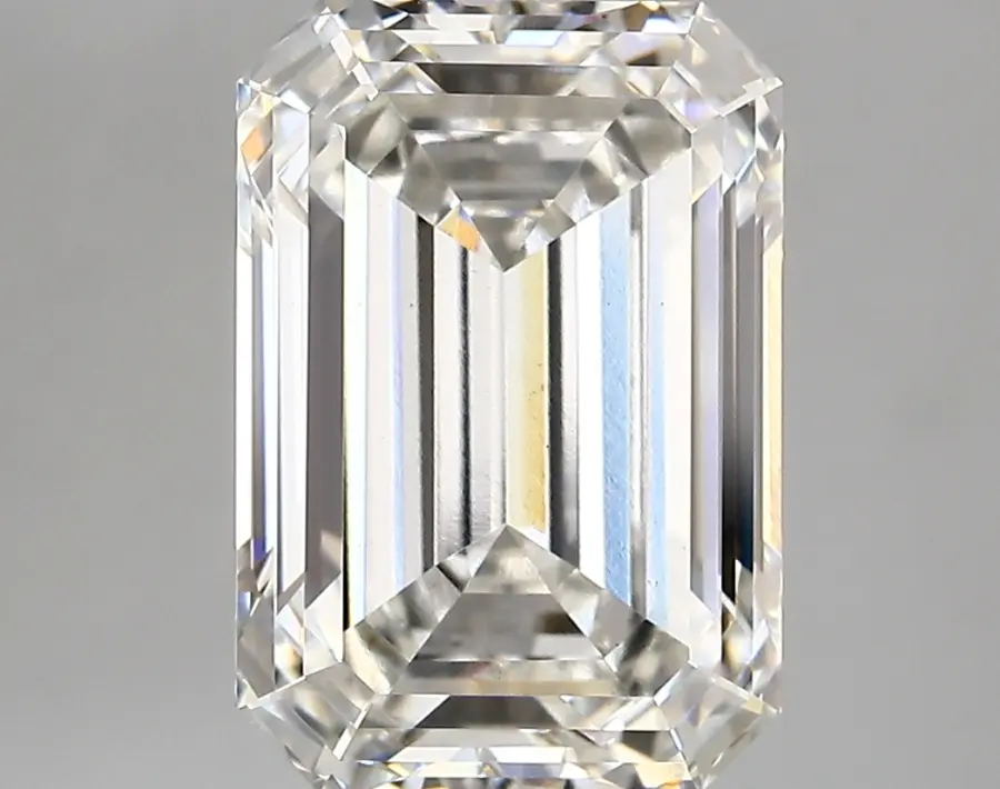 5.09ct G VS1 Emerald (IGI)